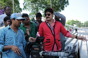 Veediki Dookudekkuva Movie Working Stills